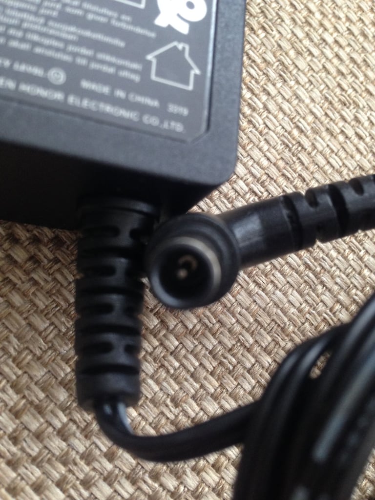 LG Monitör Adaptörü 19V - 2