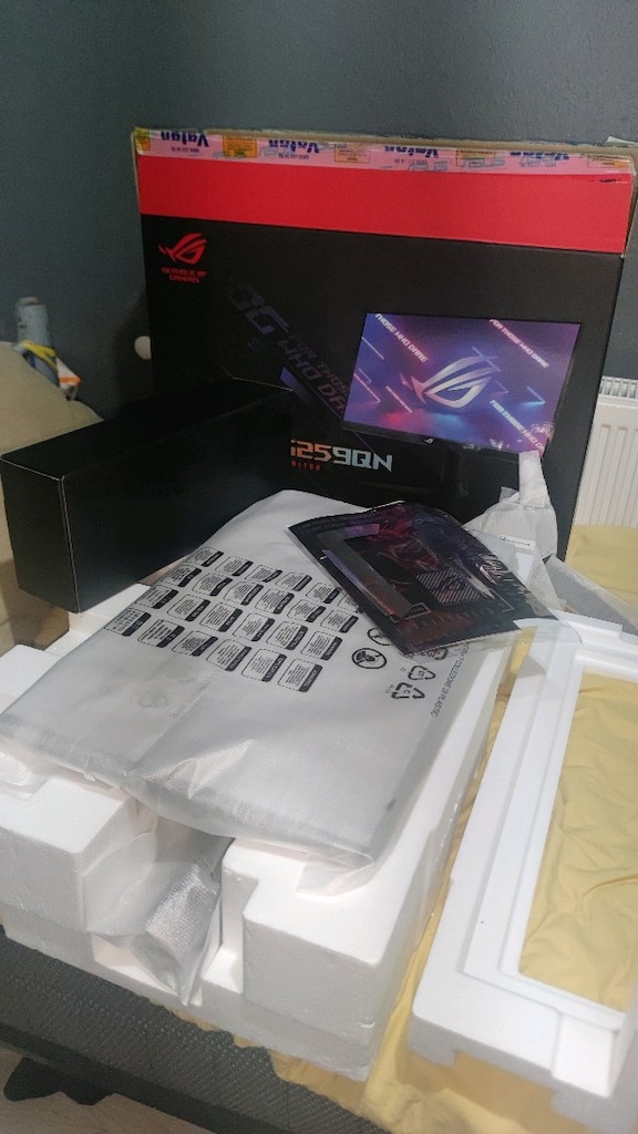 380 Hz Asus Rog Strix Fast İps Monitör Asus Rog Strix XG259QN 24.5 İnç - 12