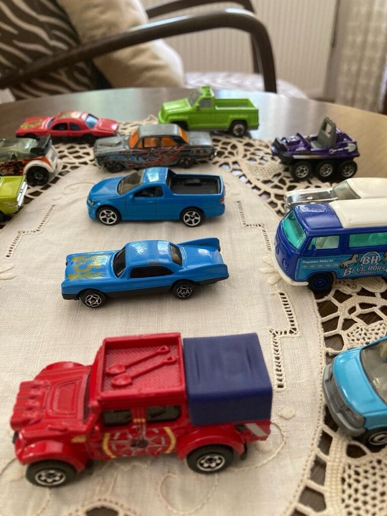 14 adet Matchbox metal model araba - 4