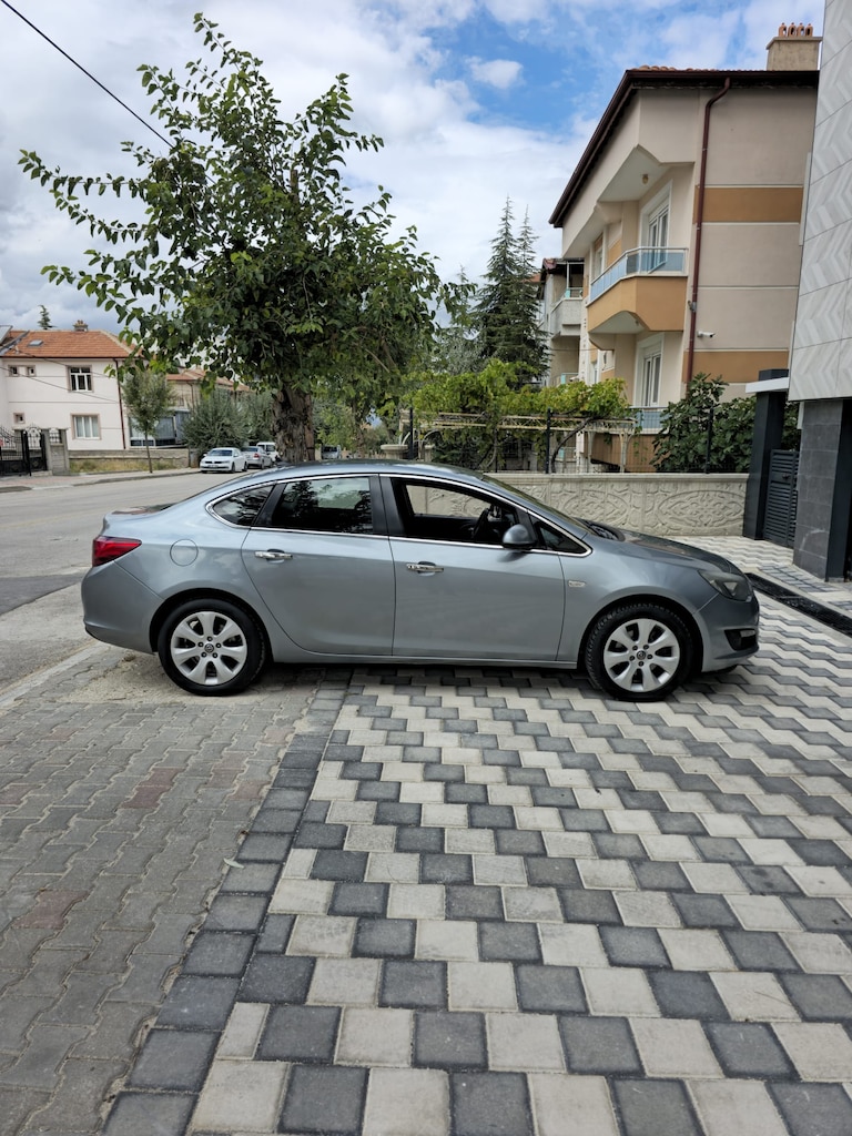 136 Bg Tutulan Model Opel Astra 1,6 CDTİ - 4