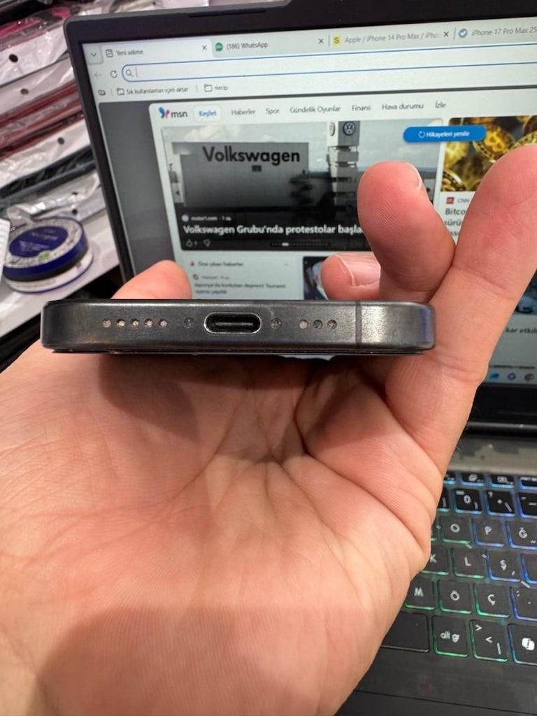 İPHONE 15 PRO 128 GB - 4