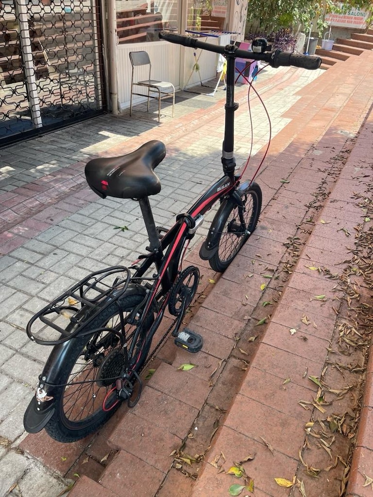 BİSAN FX 3500-ALTUS 20" JANT KADRO 7 VİTES KATLANIR BİSİKLET SİYAH/KIR