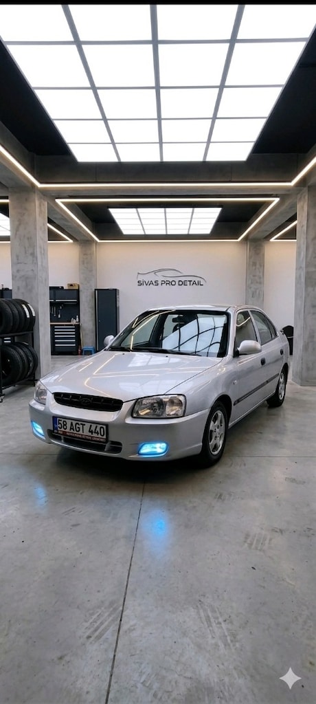 Hyundai Accent milenyum 1.3 HD 2001 - 5