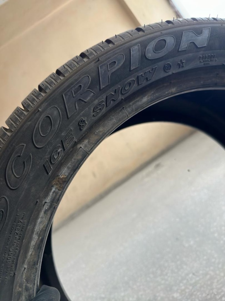 275/40/20-315/35/20 Pirelli X6 Ön Arka Set - 4