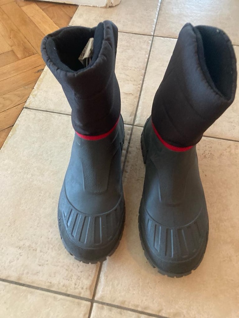 Quechua gri-siyah erkek kar botu 42-43 beden - 4