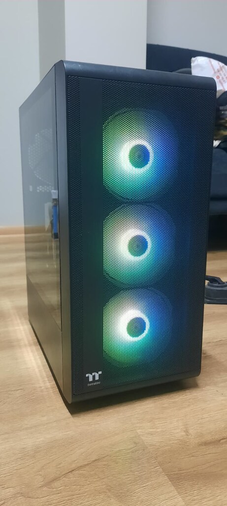 İ5-10400F | GTX 1650 4GB | 16GB DDR4 3200MHZ | 500GB SSD | 550W PSU - 2