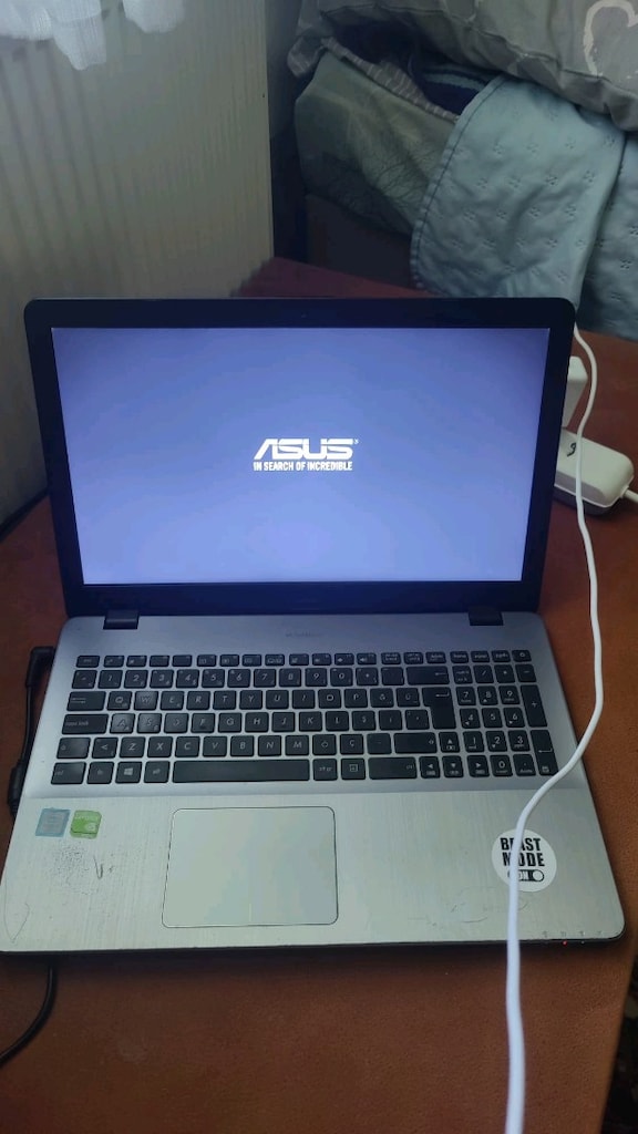 ASUS X542UR (2017) Bu fiyata gayet iyi özellikler - 2