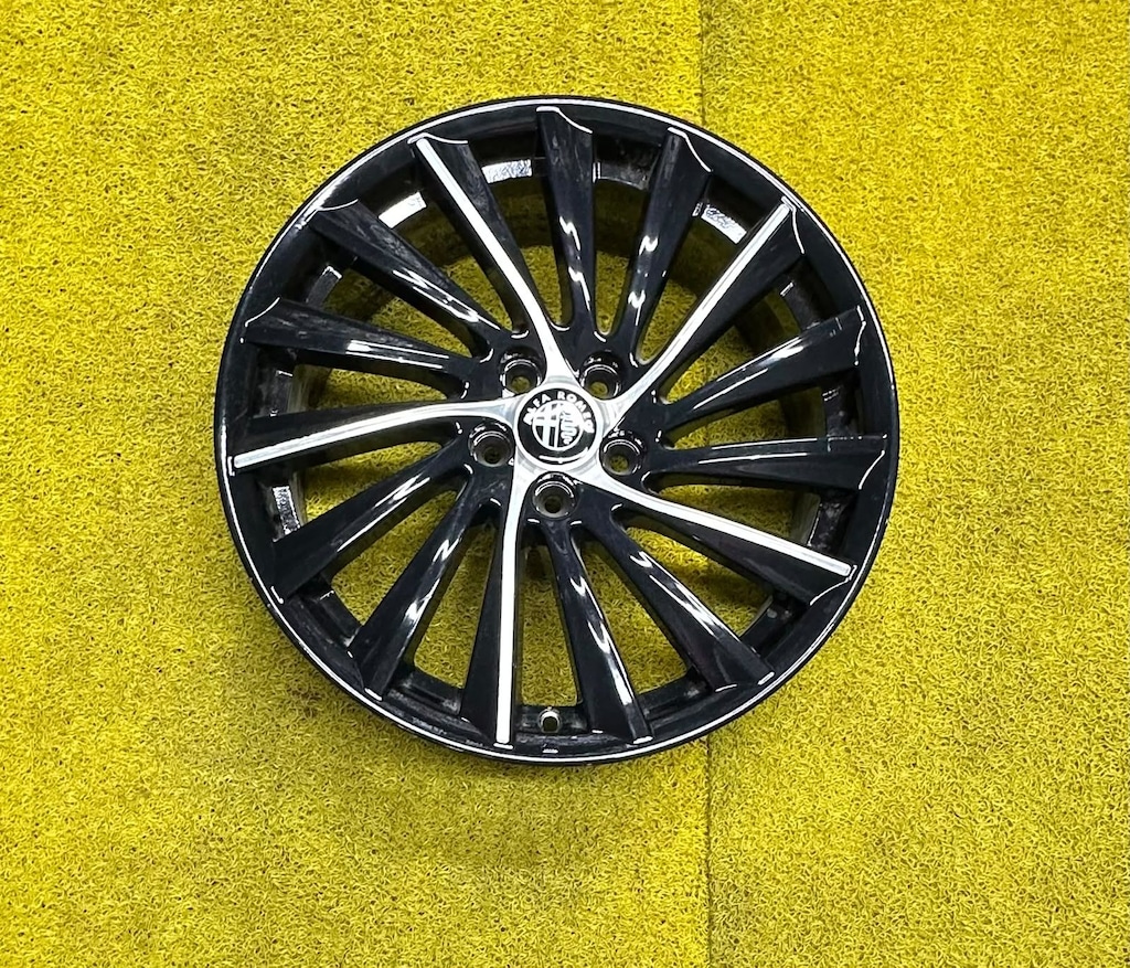 5x98 17 İNÇ J7 ET40 ORJINAL ALFA ROMEO JANT TAKIMI - 3