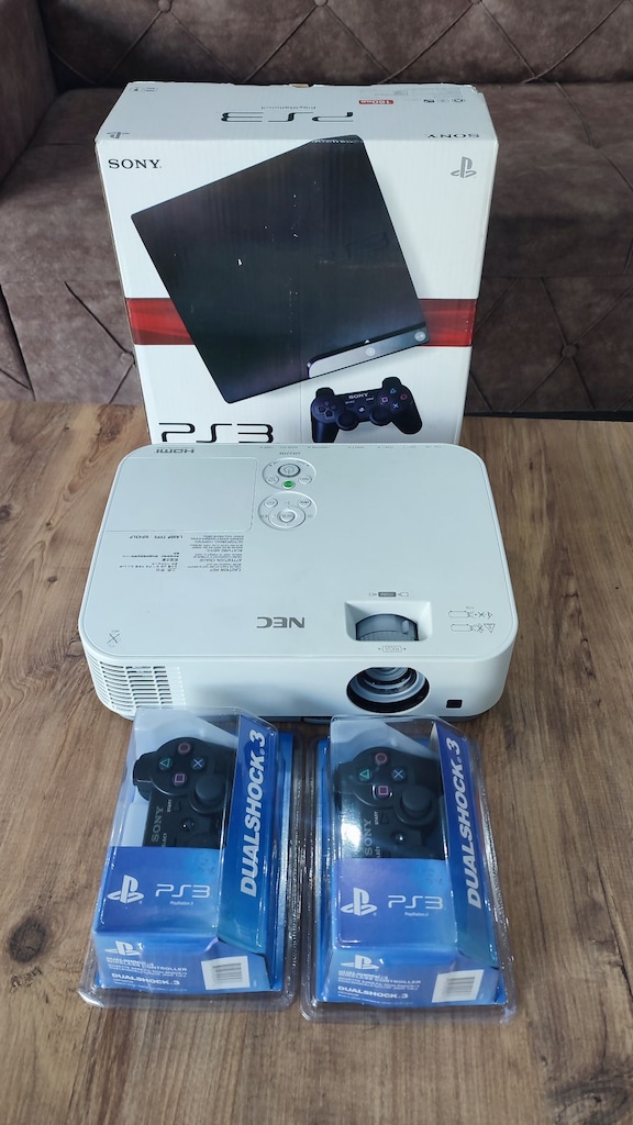 PS3 45 OYUNLU 2SIFIR KOL + NEC MARKA PROJEKSİYON CİHAZI FULL SET - 3