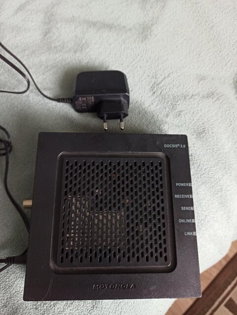 Motorola surfboard SB6120e KABLOLU MODEM