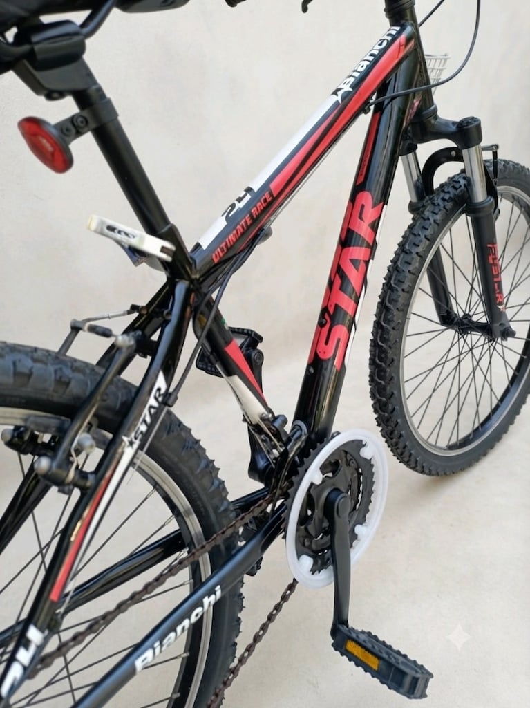 Teker 24. Shimano 21 hız. Amortisörlü. Yeni gibi İtalyan Bianchi. - 2