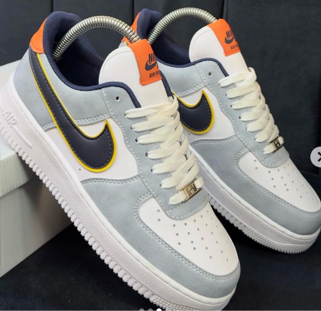 klasik Nike Air Force 1