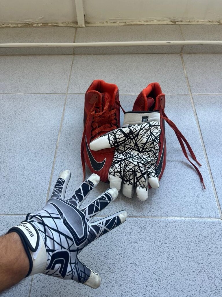 american futbol ayakkabısı 43 - 2