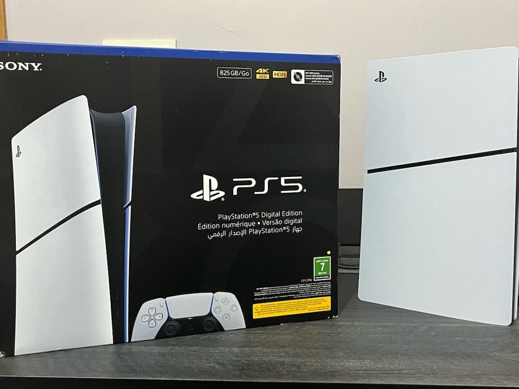 BEDAVA FİYATINA PS5+3 Kol