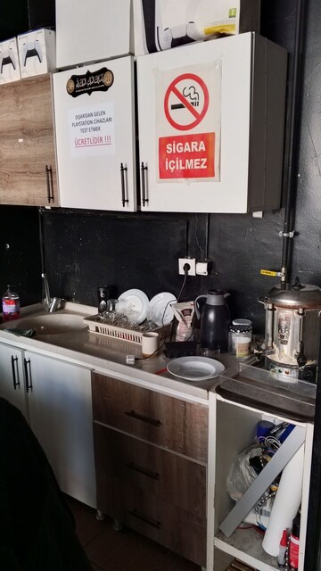 Malzeme alrm kamera elektırık tesıssatı cihazlar tv hersey içinde tv