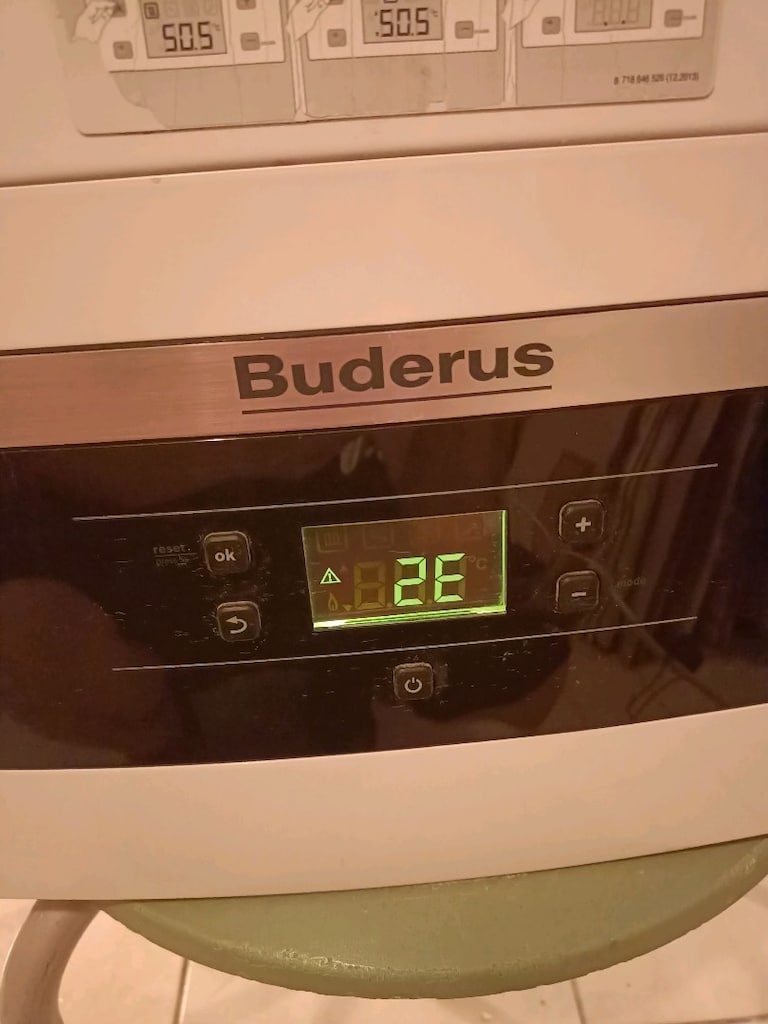 BUDERUS KOMBİ - 12