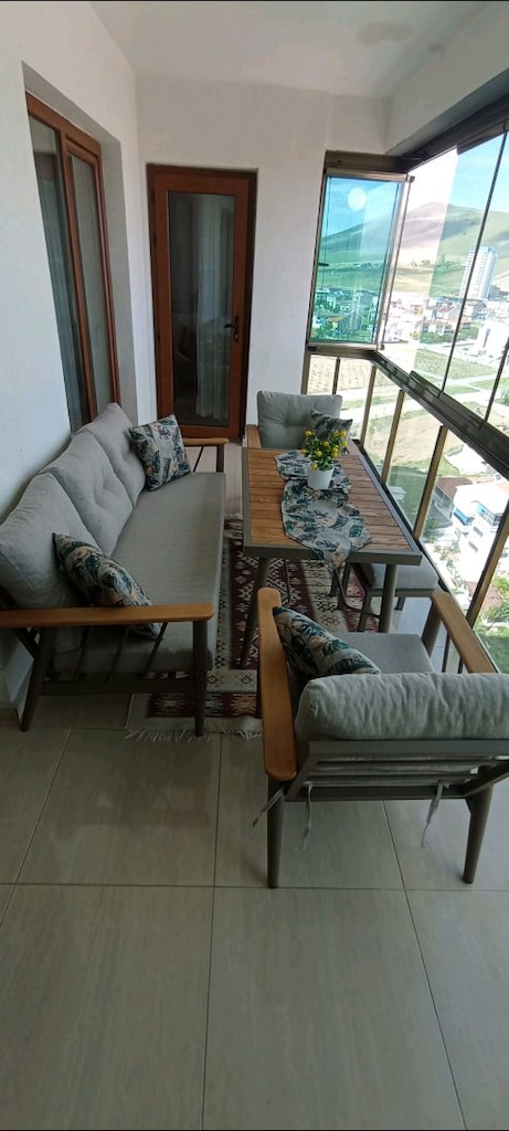 balkon oturma grubu