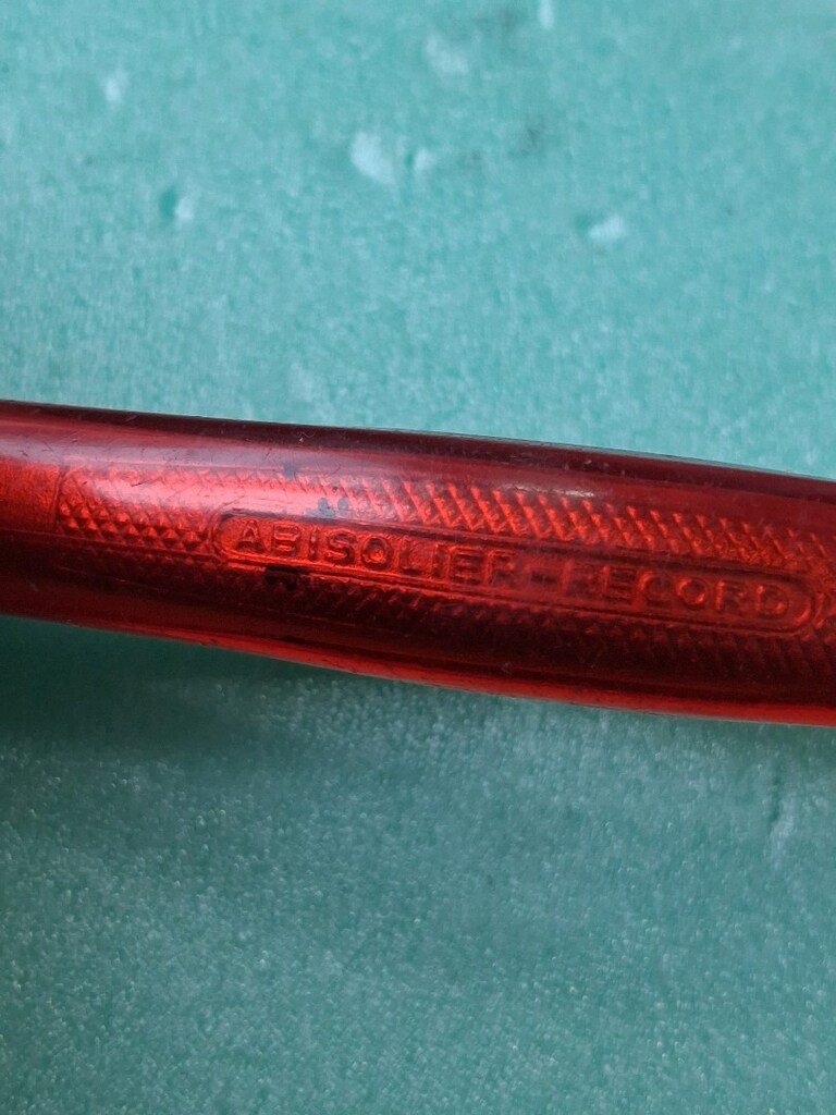 KABLO SOYUCU - 8