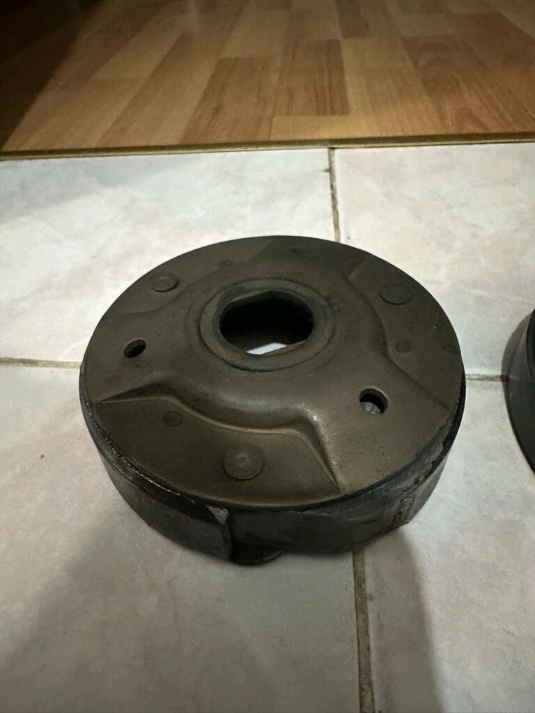 Çok az kullanılmış. Honda forza 250 ön arka debriyaj seti orjinal. - 4