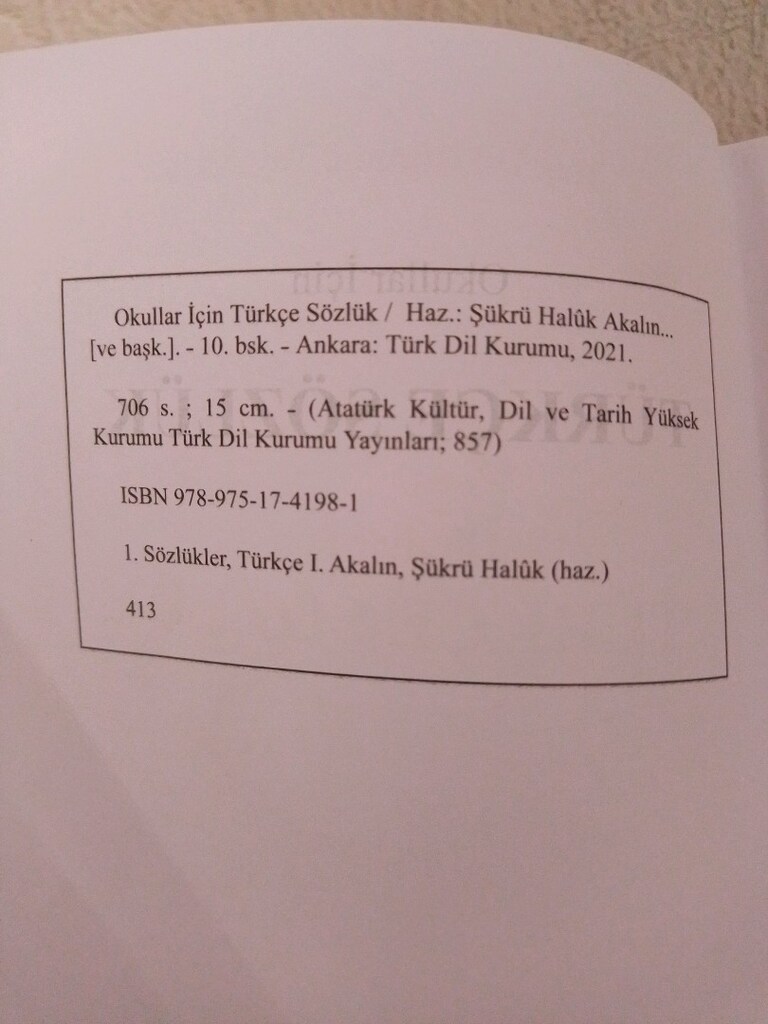 Türk Dil kurumu Türkçe sözlük ve Atasözleri ve Deyimler sözlüğü. - 2