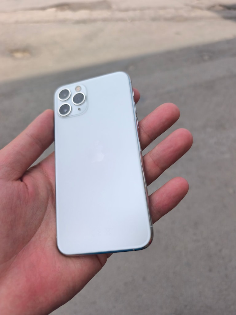 İPHONE 11 PRO 64 GB TR - 3