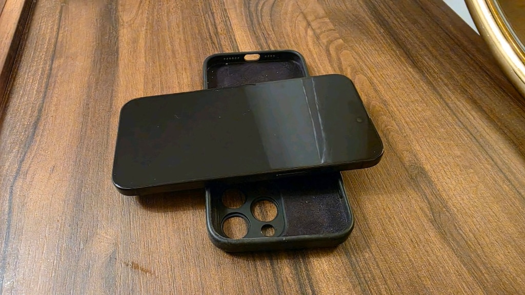 iphone 15 pro max 16 tertemiz Y.D - 2