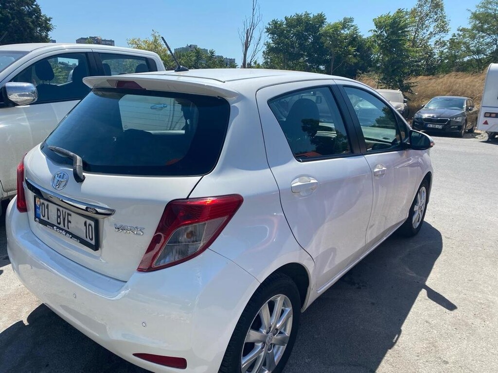 Sahibinden 2012 model en düşük km 1.33 Yaris Style ilanı - 3