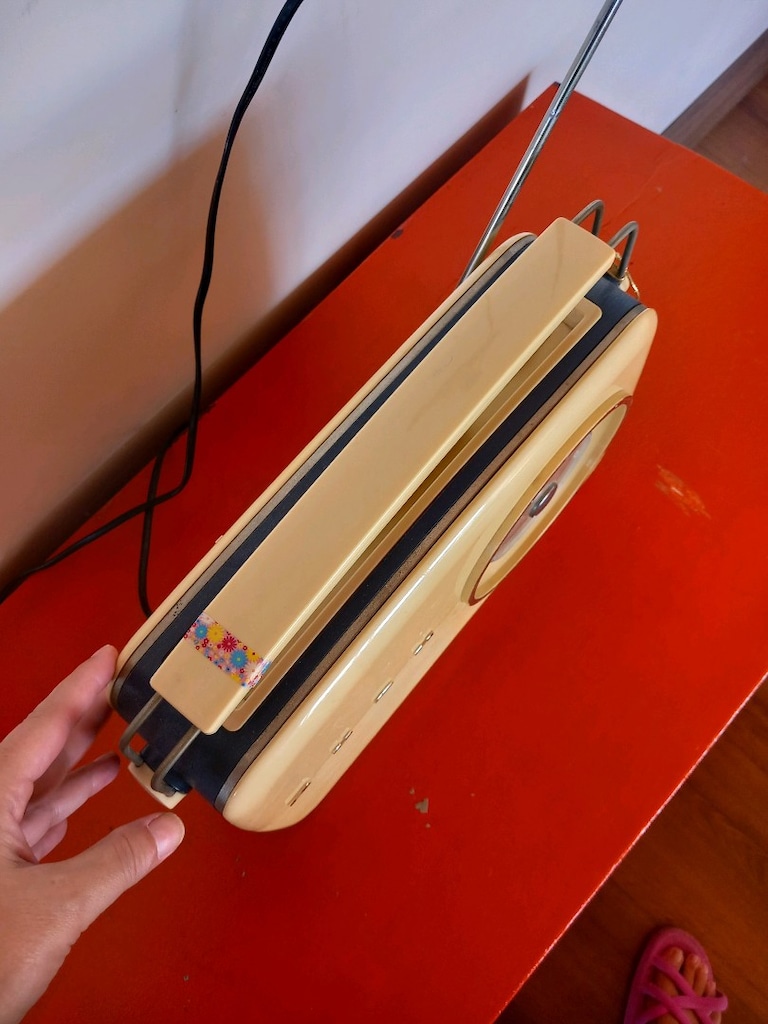 1959 Bush Antika Radio - 9