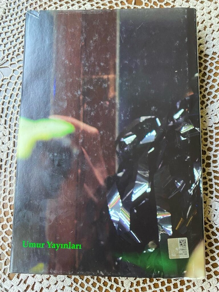 Mnemosyne’in Hazine Sandıkları / Fleckner Sarkis Platon’dan Derrida’ya - 2