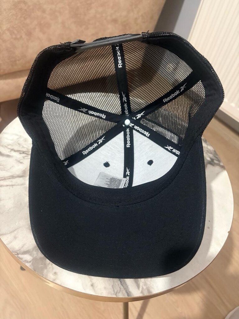 sıfır orjınal reebok sapka - 4
