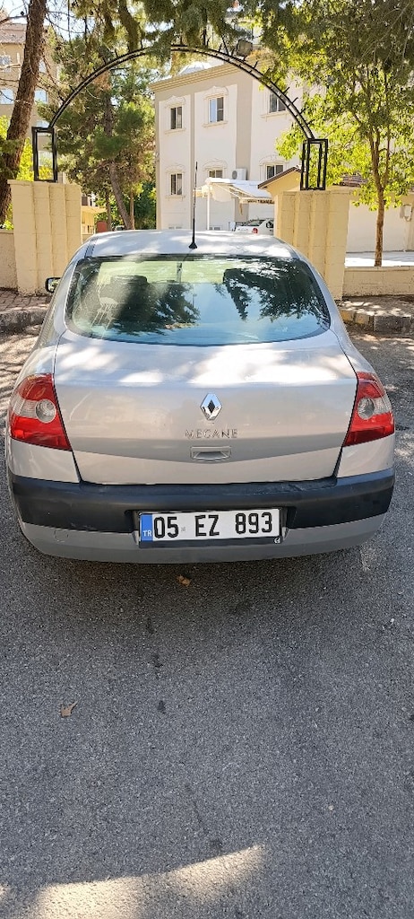 Megan iki 1.6 benzin lpg - 3