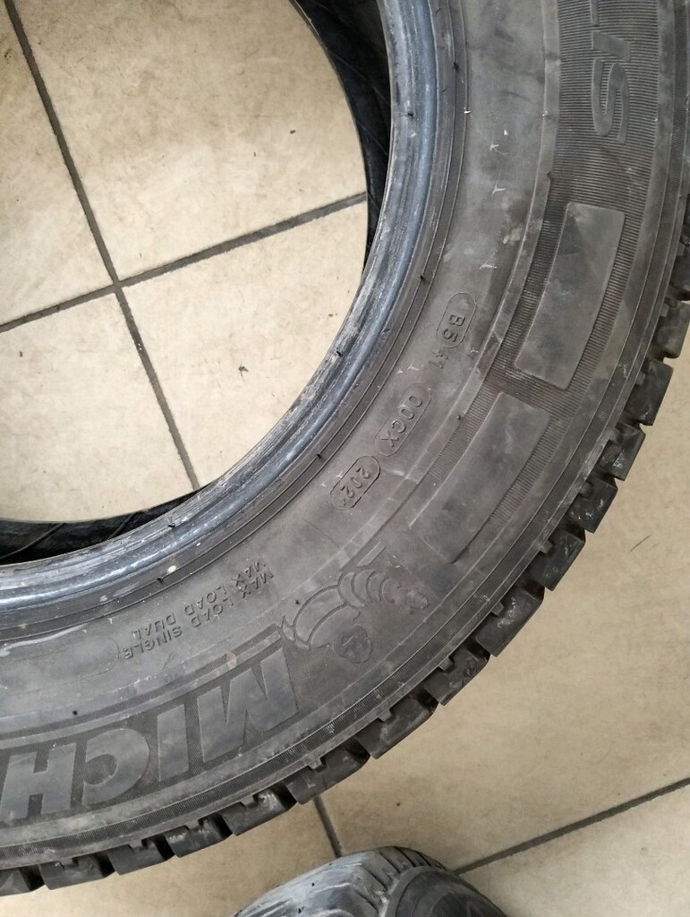 4adet çıkma lastikler 235/65R16C sıfır gibi lastikler - 7