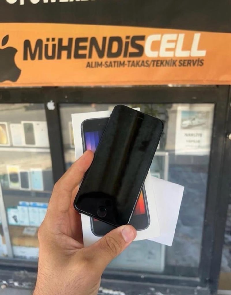 MÜHENDİSCELLDEN YURTİÇİ İPHONE SE 3.NESİL PİL %87 KUTU FATURA - 2