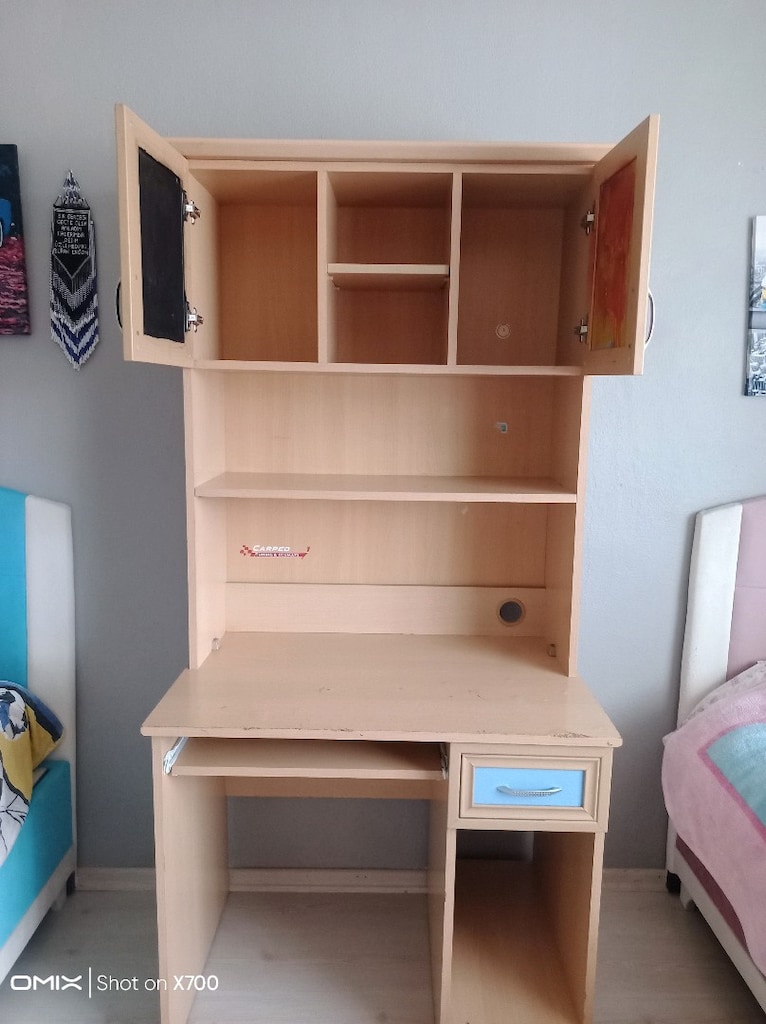 çalışma masası ve ayakkabılık - 2