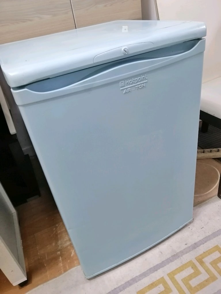 mini ofis buzdolabı 85 cm yüksekliği 55 cm enide - 3