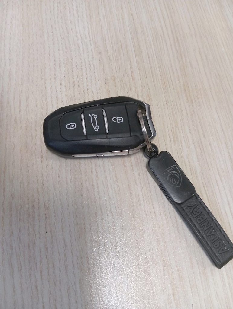 Yeni Sıfır Orjinal Peugeot Anahtarsız Çalıştırma ANAHTARI - 2