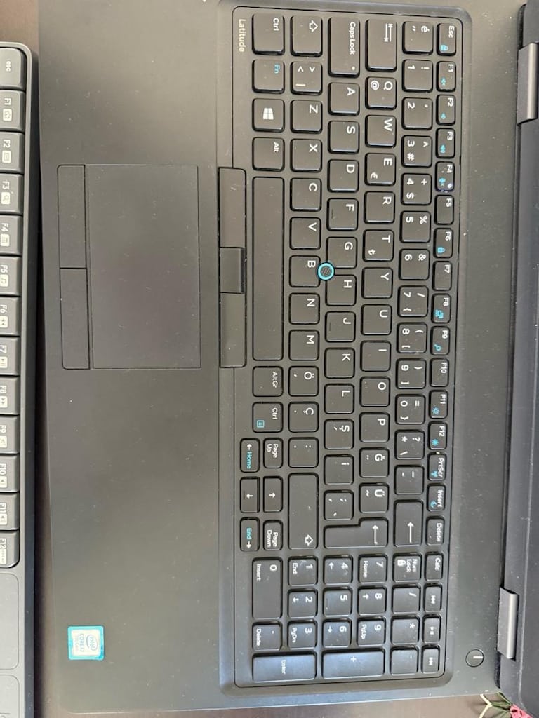Dell laptop intel core i7 işlemci - 2