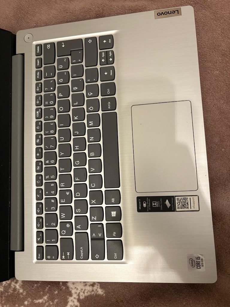 Lenovo IdeaPad 3 14IIL05 | i5 10. Nesil | 8 GB RAM | 256 GB SSD - 2