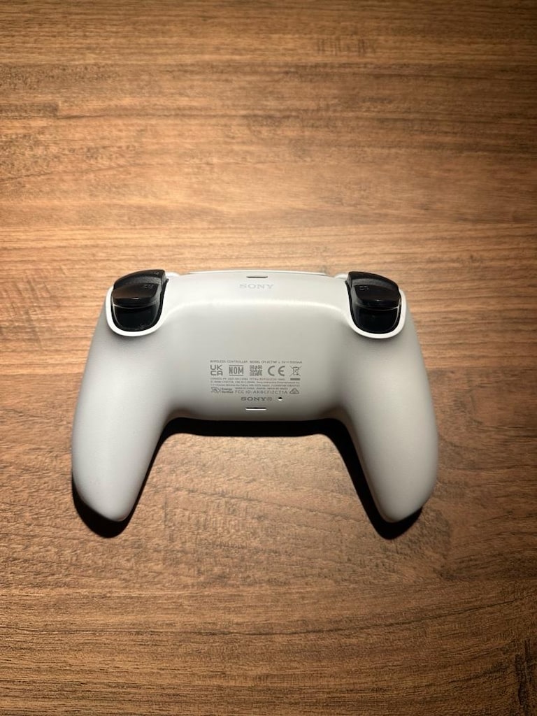 PS5 DualSense Beyaz + Sisma Taşıma Çantası – Sıfır Ayarında - 3