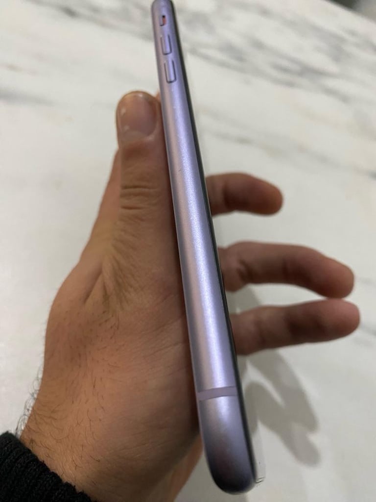 Yurtiçi İphone 11 64GB PİL 100 Kozmetik tertemiz - 11