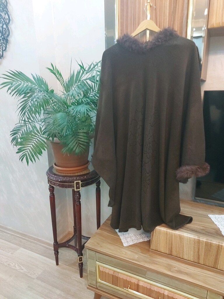 Kahverengi Gül Desenli Panço - 6