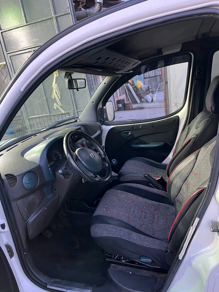 fiat doblo - 10