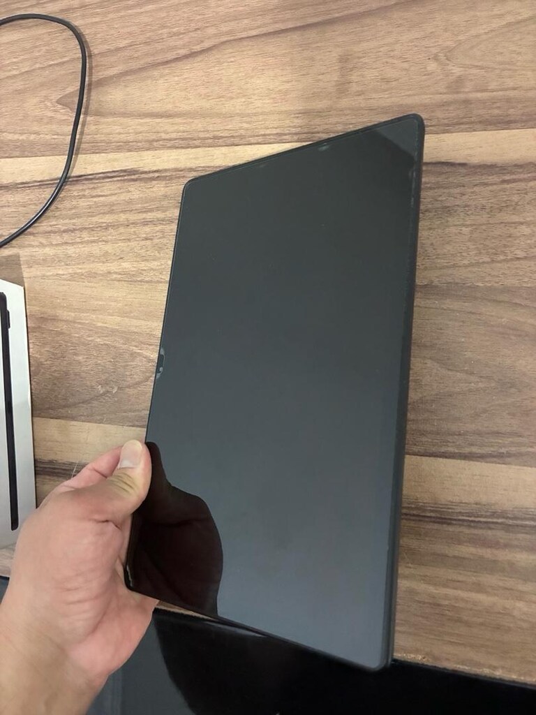 SAMSUNG TABLET - 4