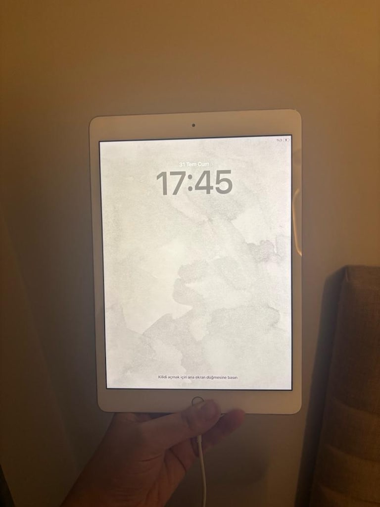 İPad 8.nesil 128 Gb - 2