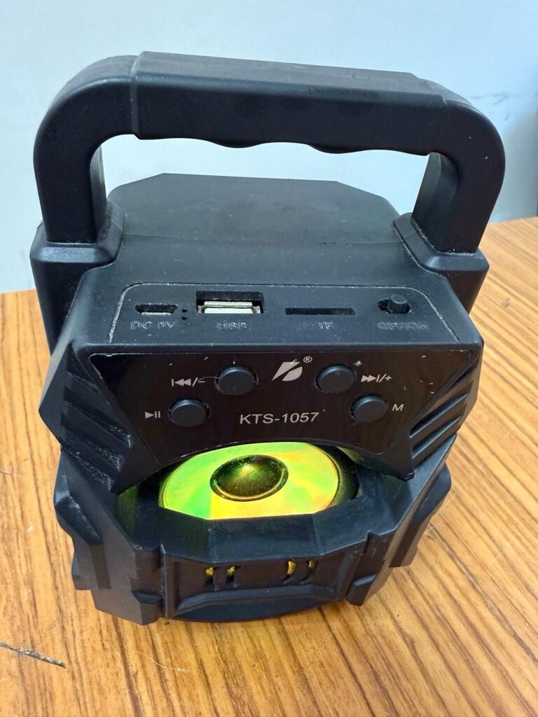 Satılık Bluetooth hoparlör - 2