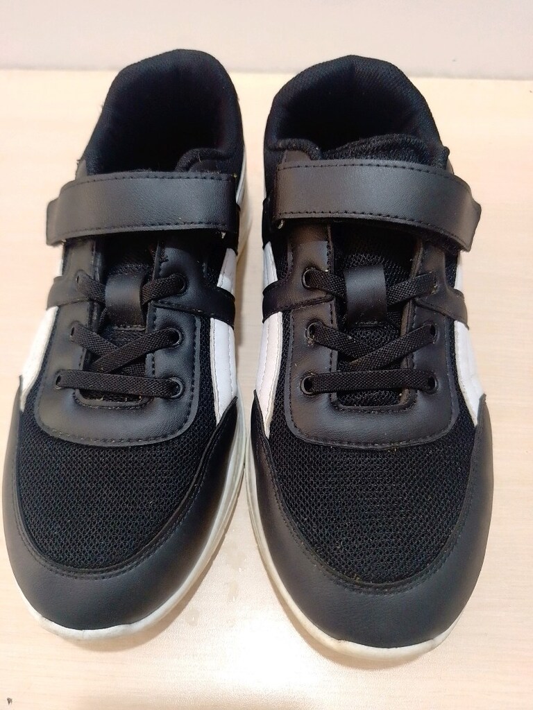 Unisex Sneaker - 4