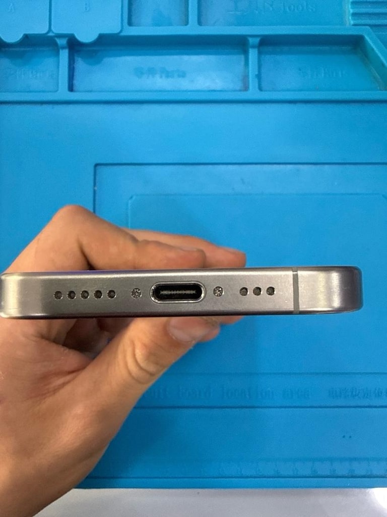 İPHONE 15 PRO 128GB - 5
