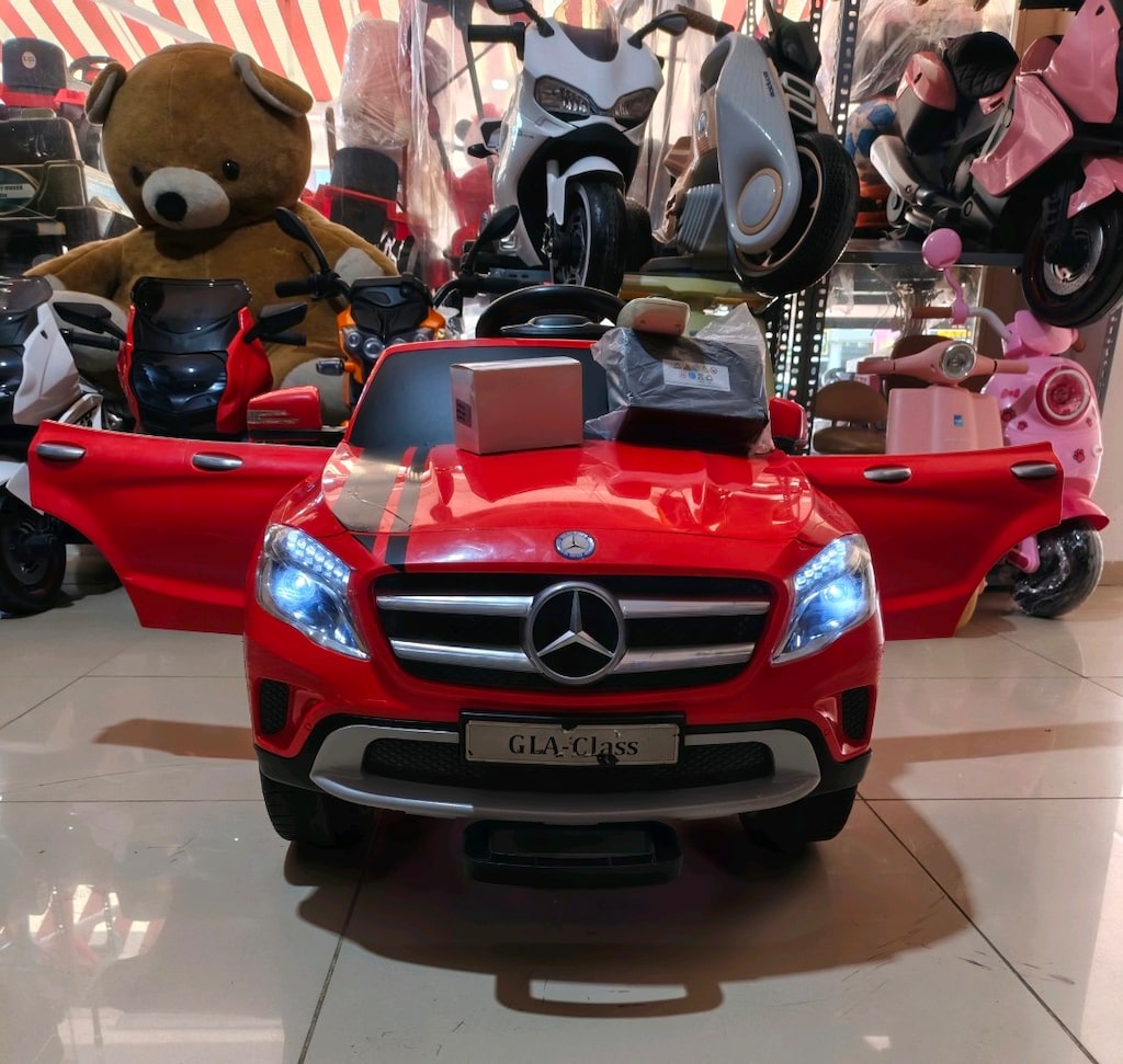 Mercedes GLA-Class 3 İLERİ(KLİMALI)KUMANDALI&MANUEL Akülü Araba - 8