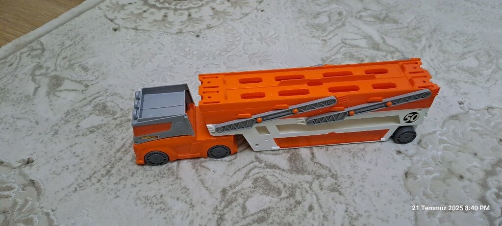 Hot wheels araç taşıma tırı - 3