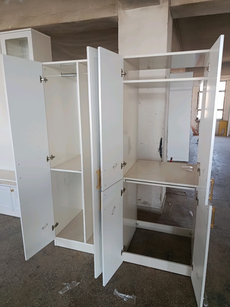 çok amaçlı çamaşır makınesı ve vestıyer olarak kullanılma - 3